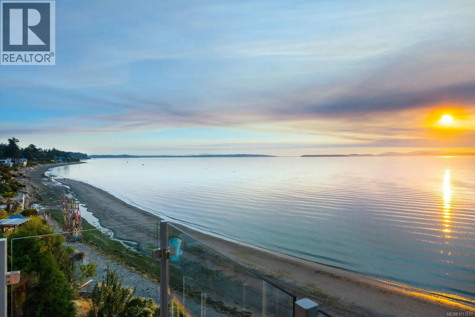 5009 Cordova Bay Rd