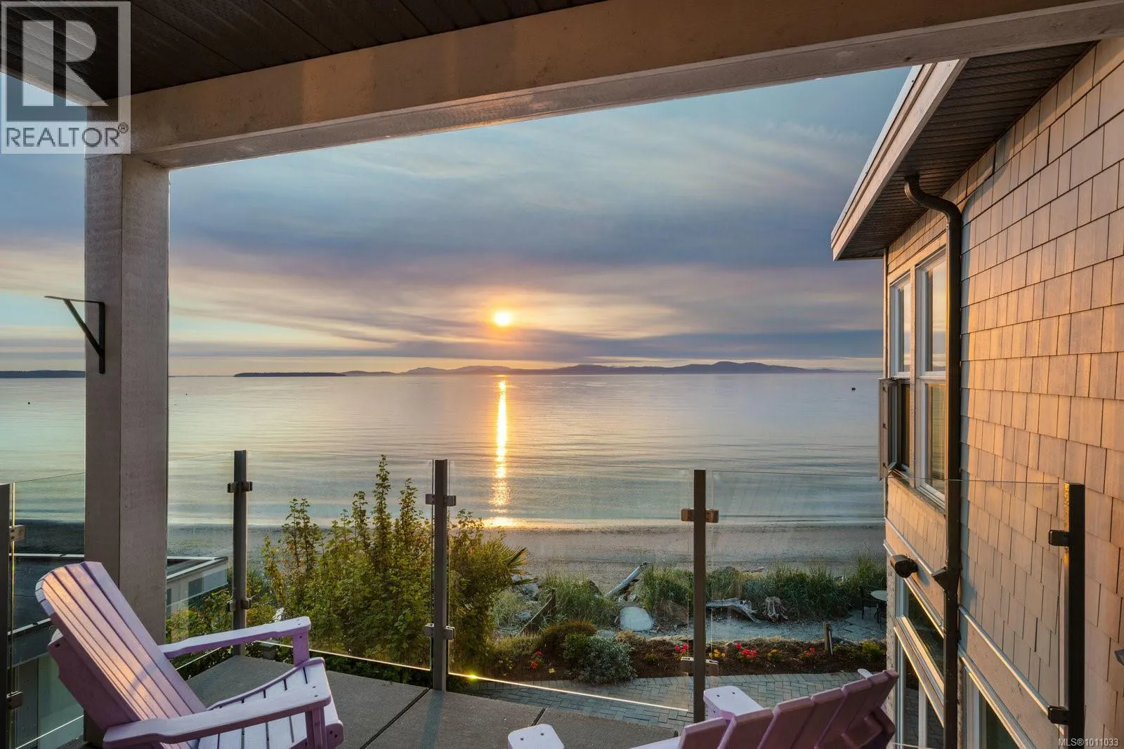 5009 Cordova Bay Rd