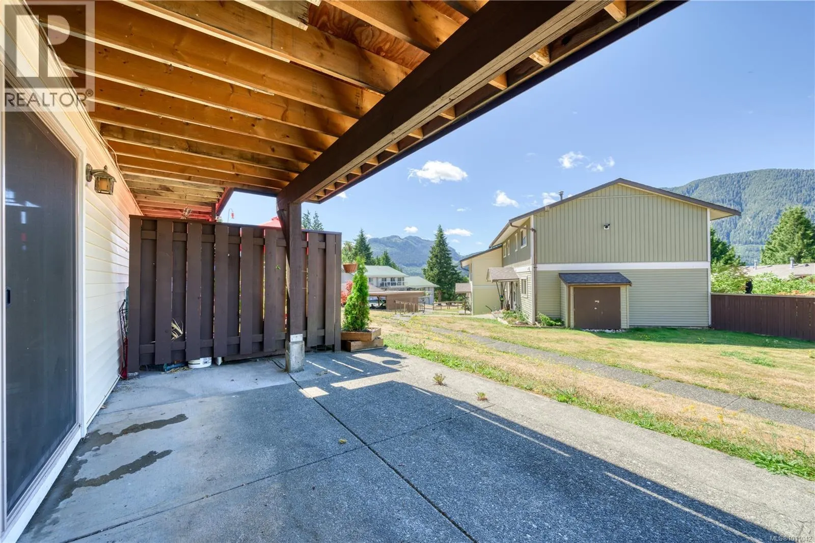 306 Haida Ave