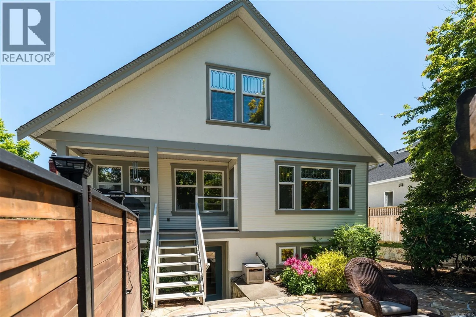 1644 Monterey Ave