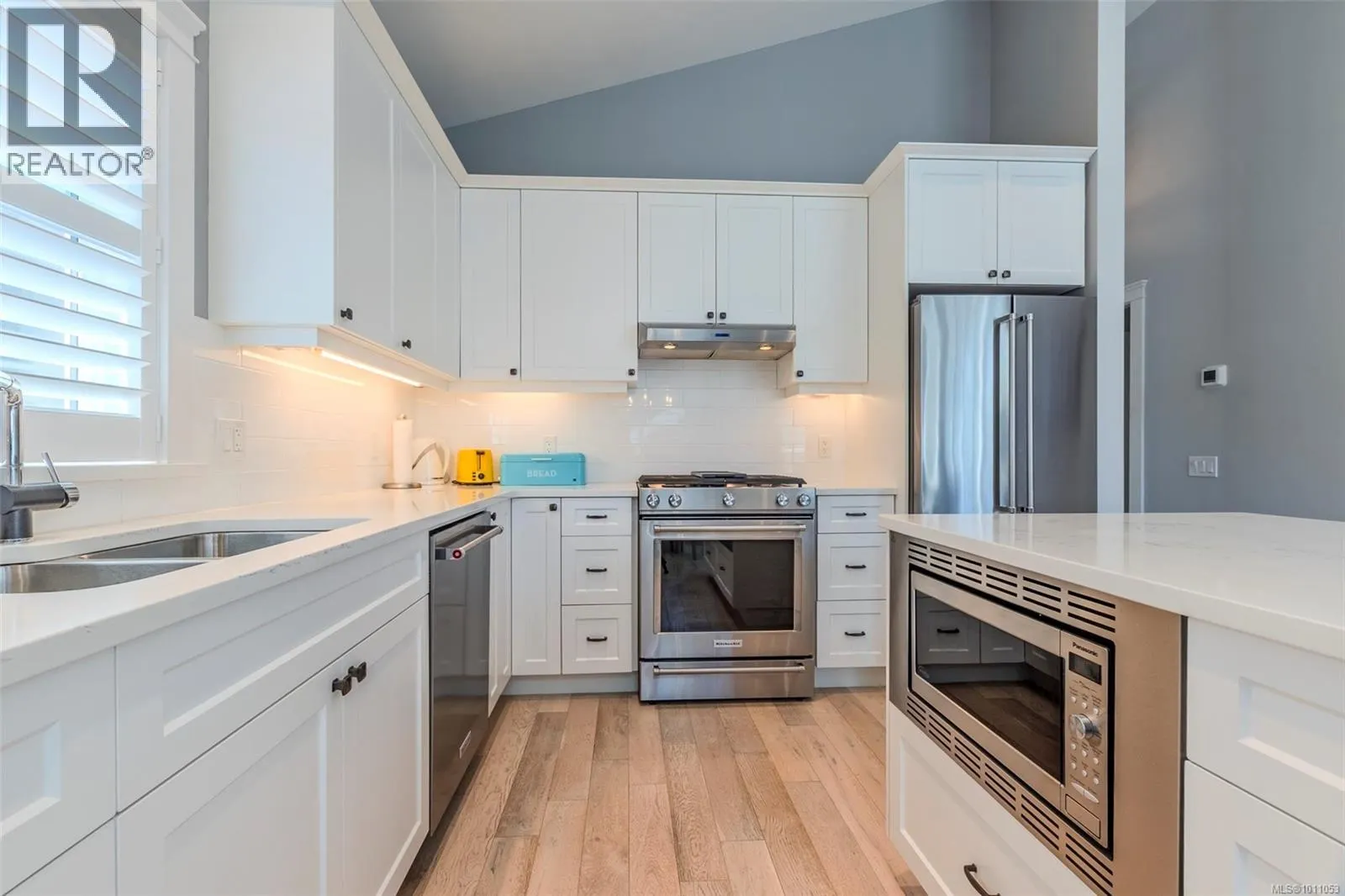 239 Edgewood Cres