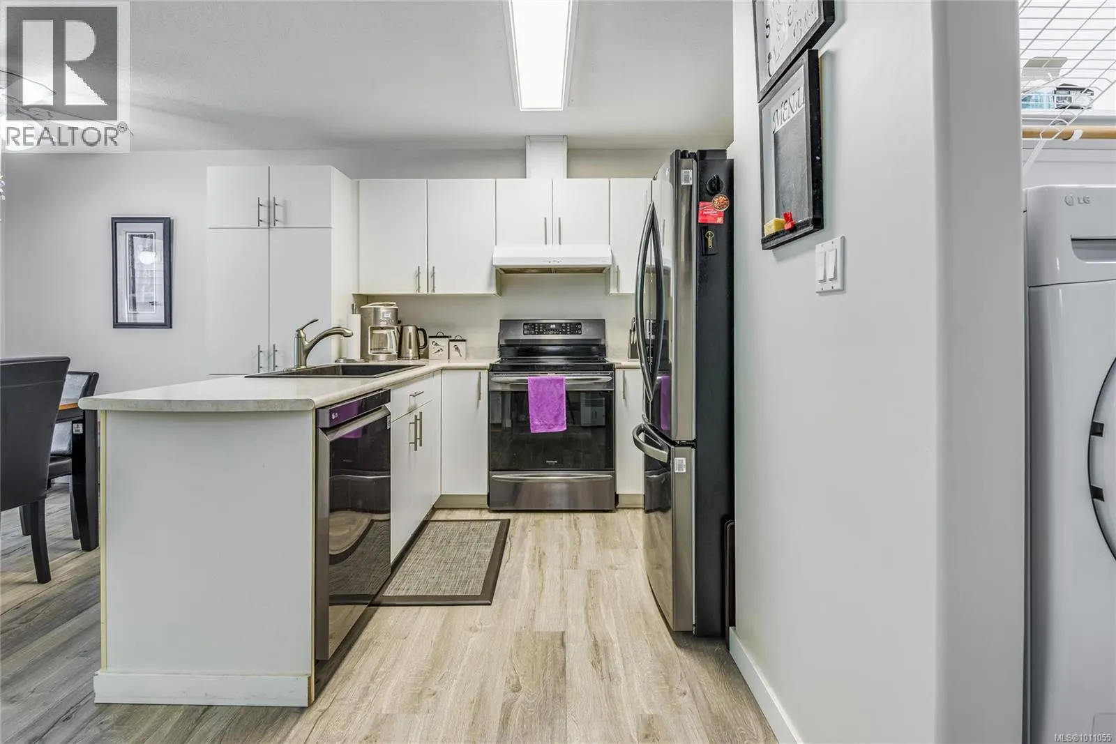 10 396 Harrogate Rd