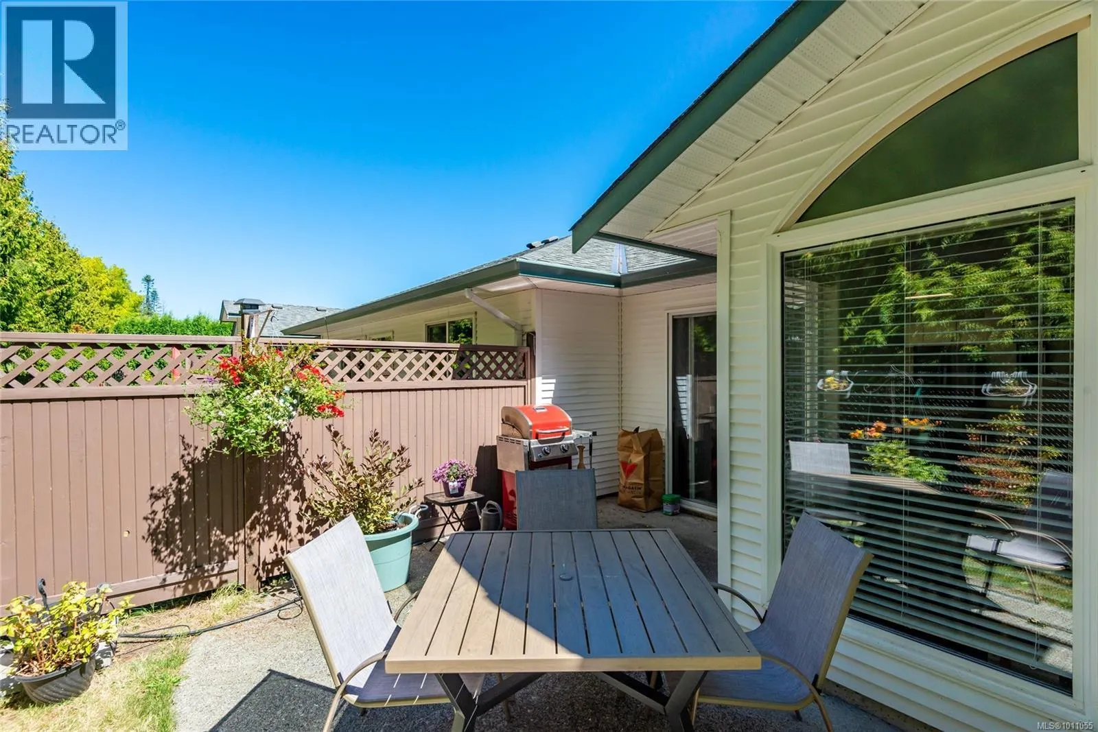 10 396 Harrogate Rd