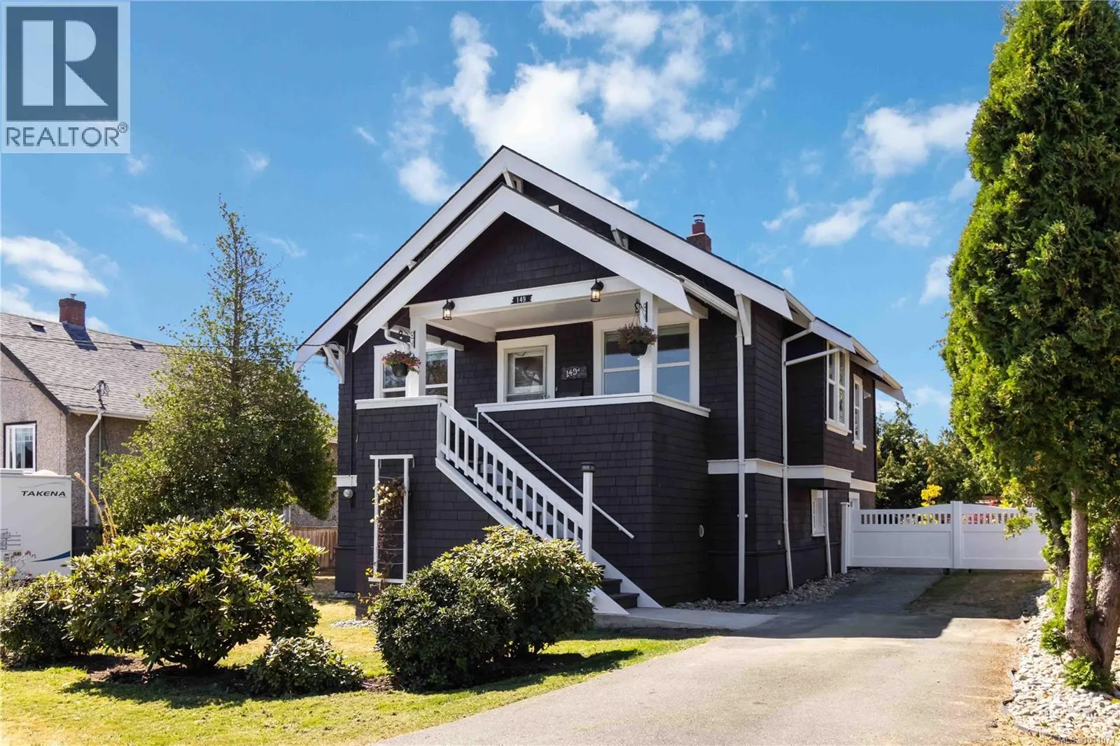 149 Maddock Ave W