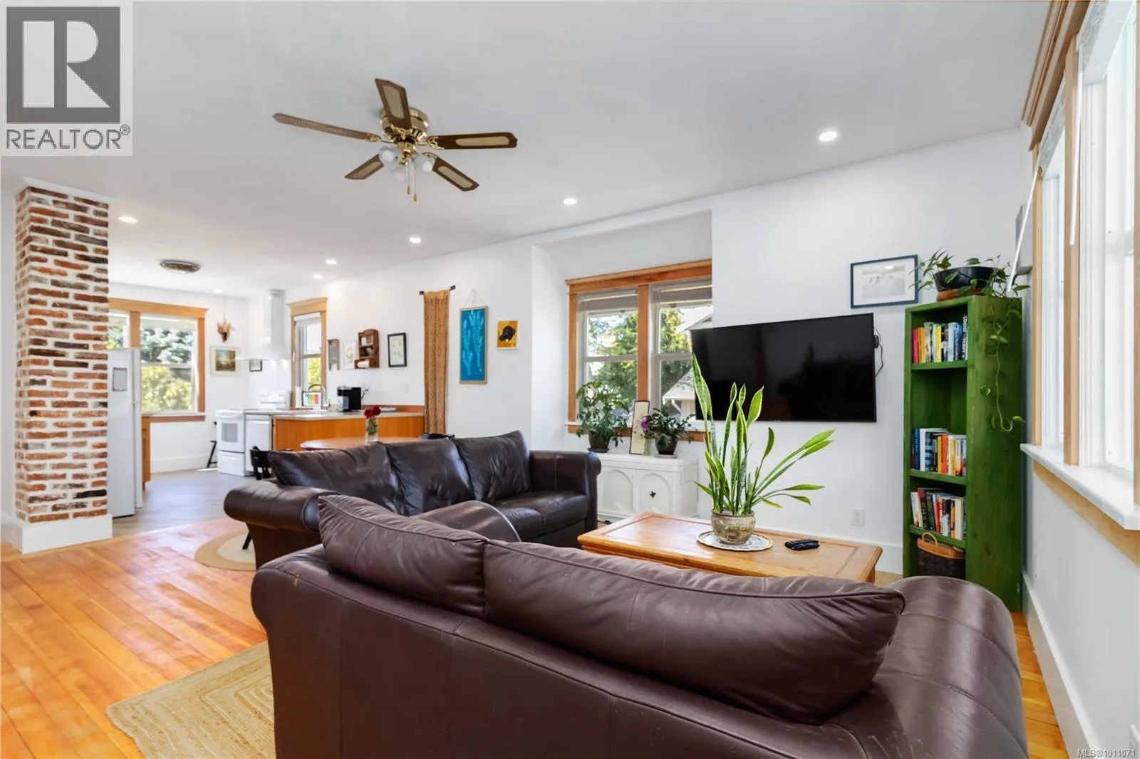 149 Maddock Ave W