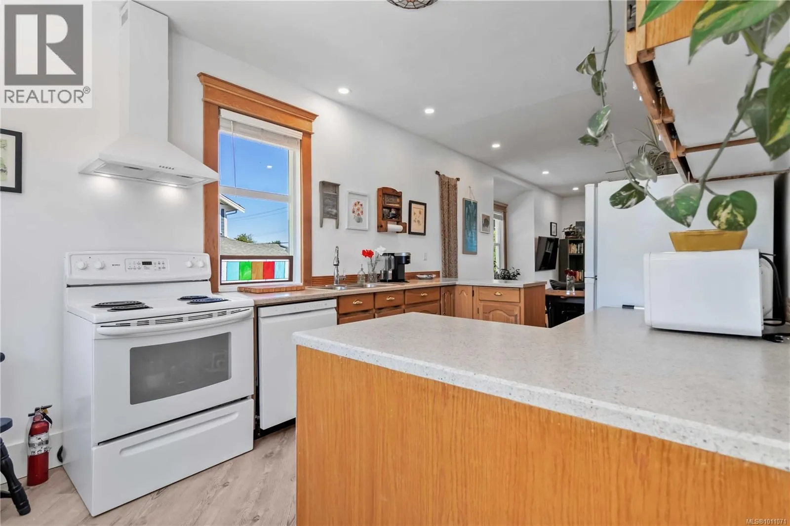 149 Maddock Ave W
