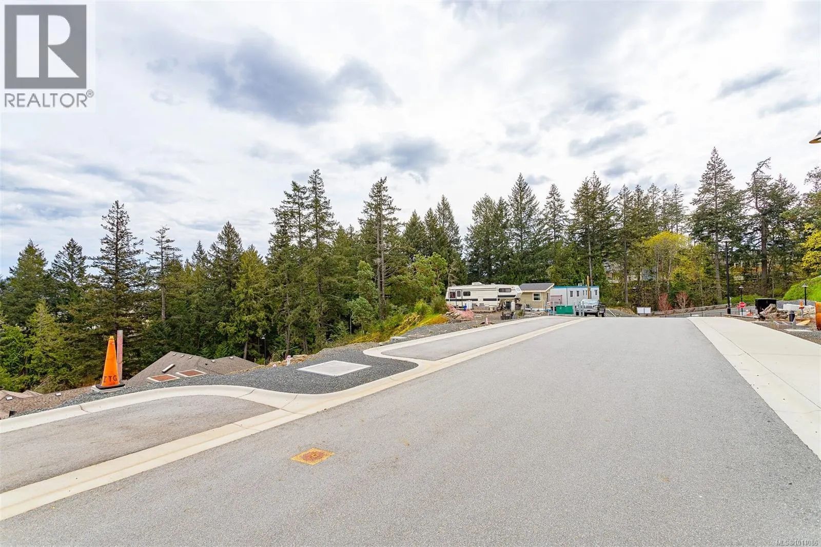 2226 Archer Gate