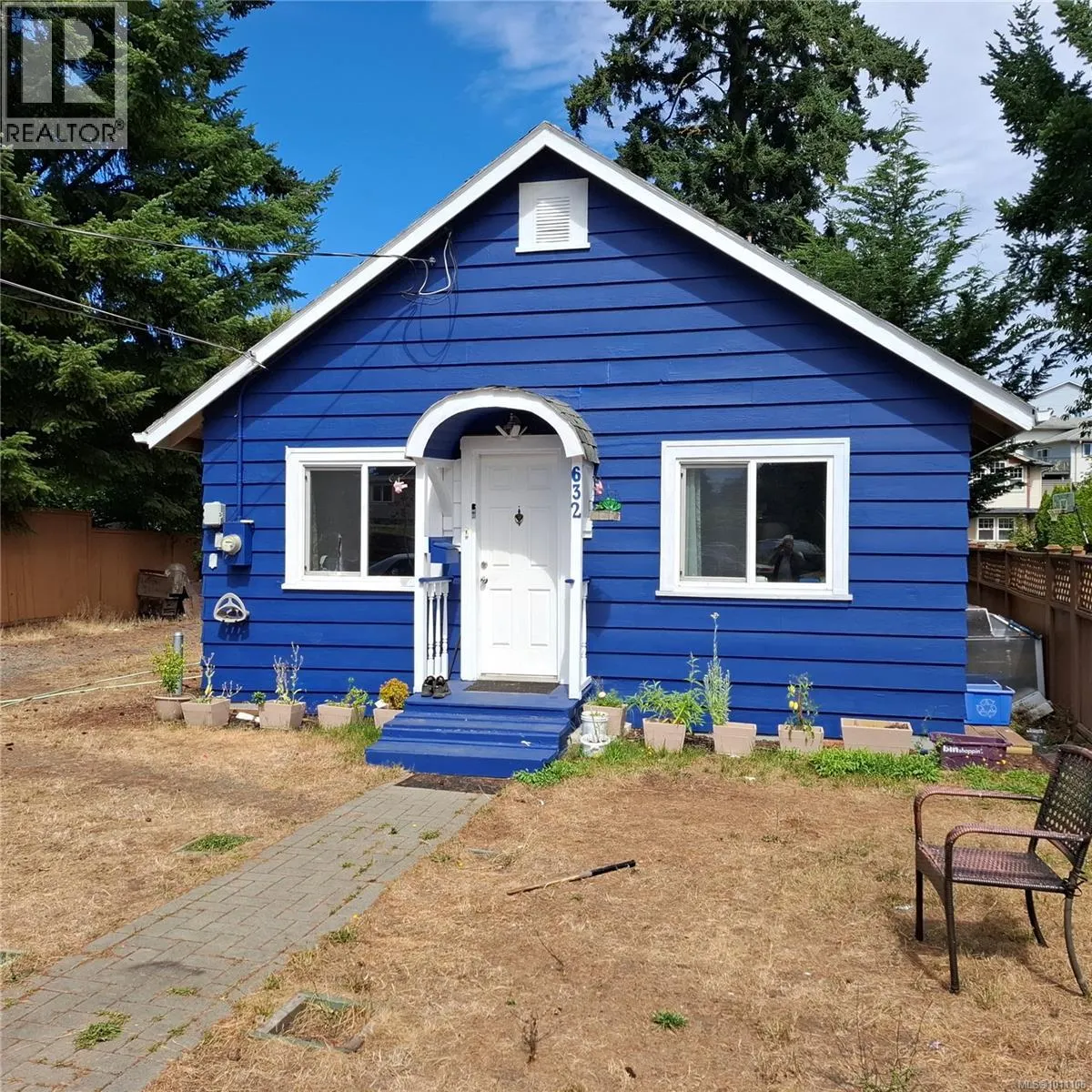 632 Atkins Ave
