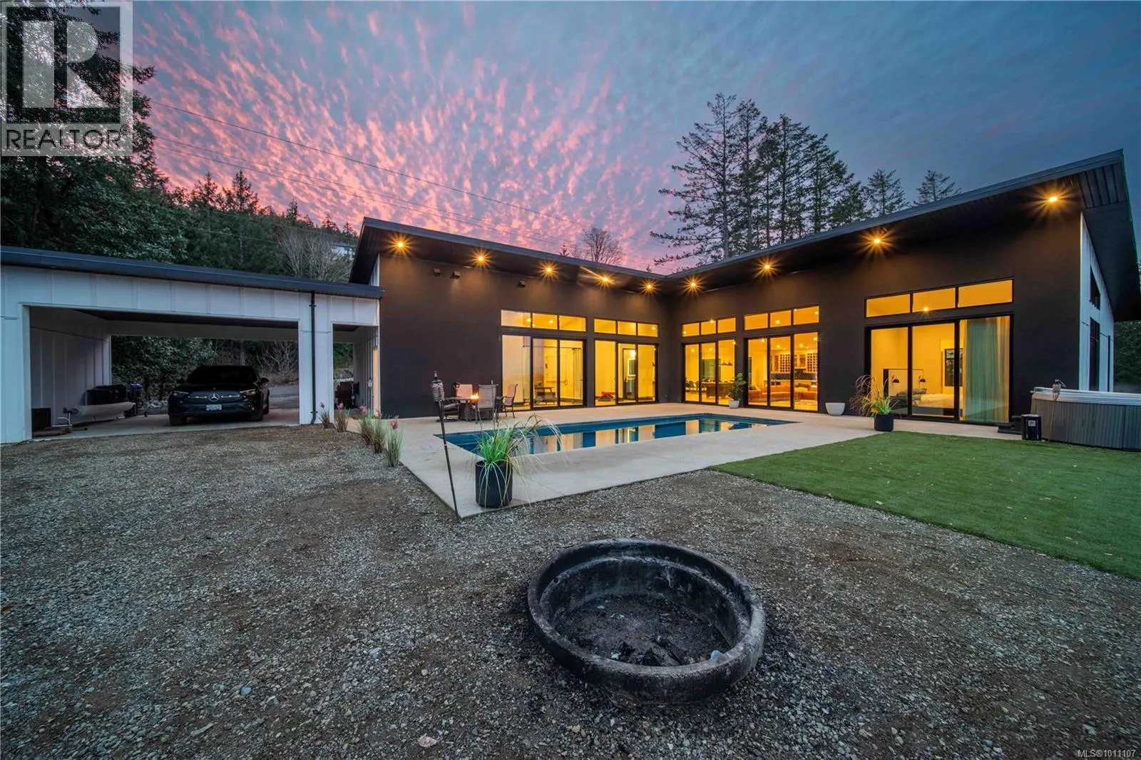 6290 Phantom Rd