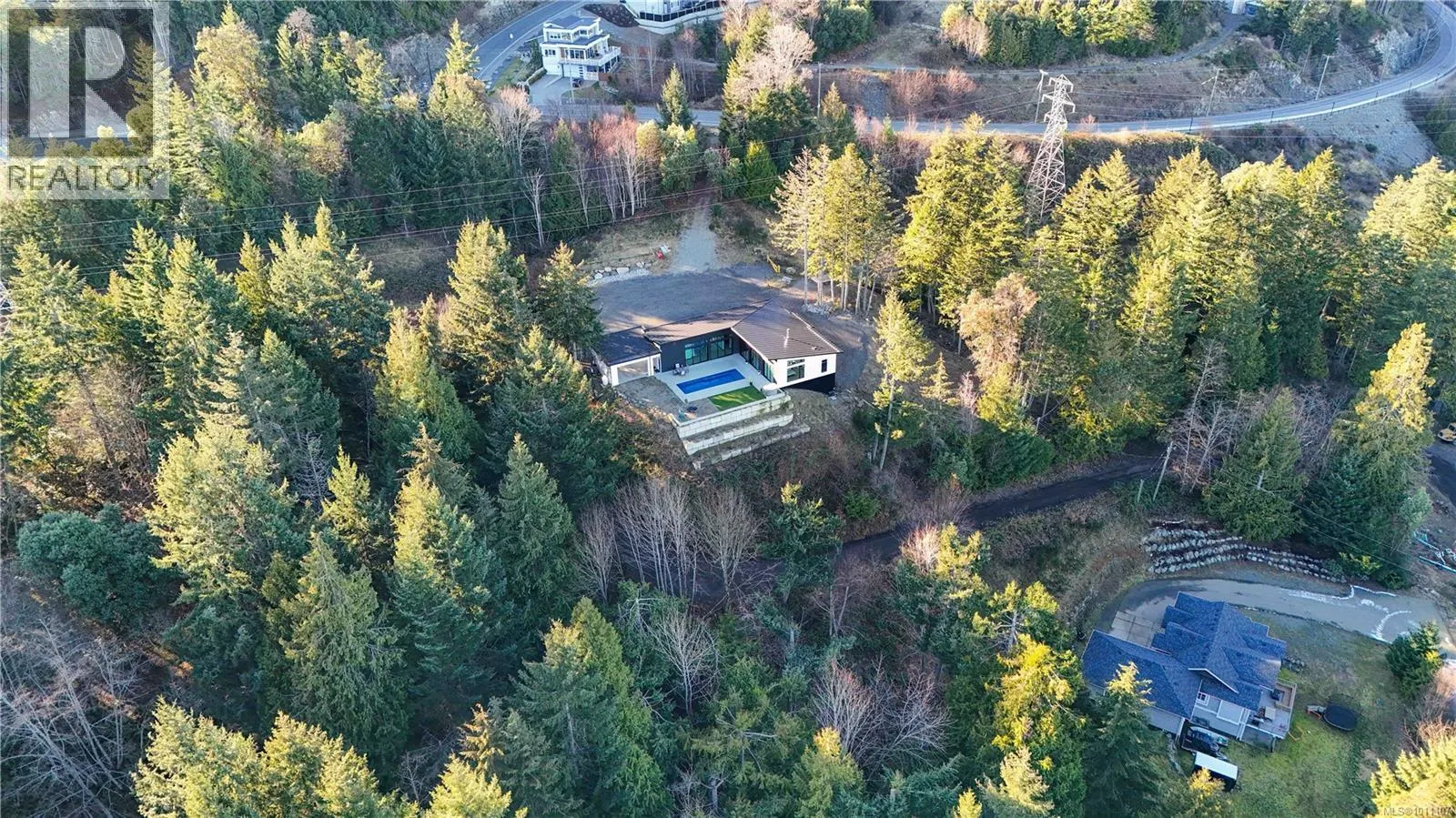 6290 Phantom Rd