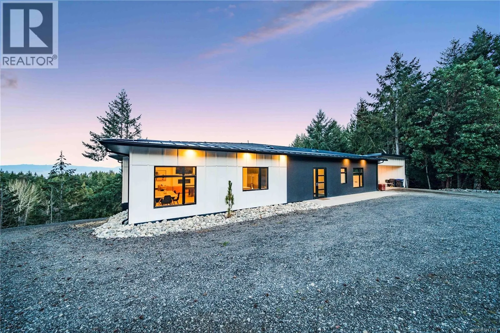 6290 Phantom Rd
