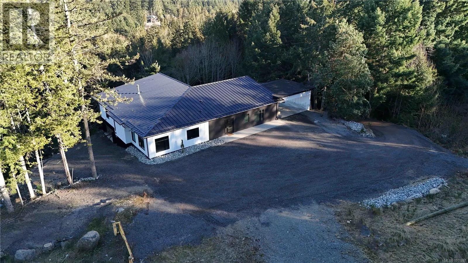 6290 Phantom Rd