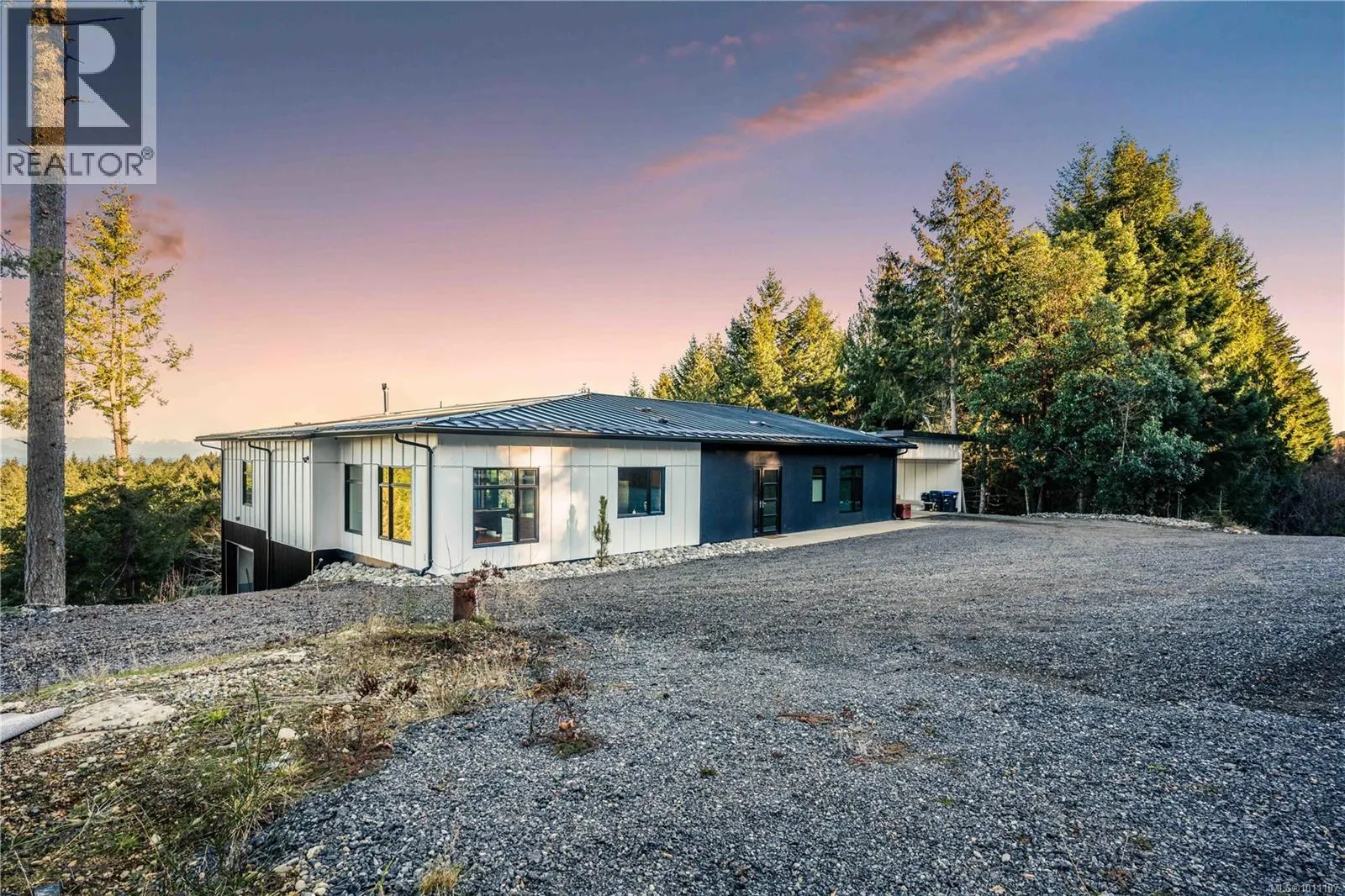 6290 Phantom Rd