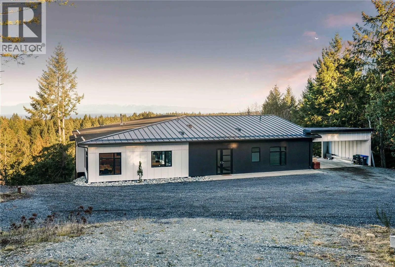 6290 Phantom Rd