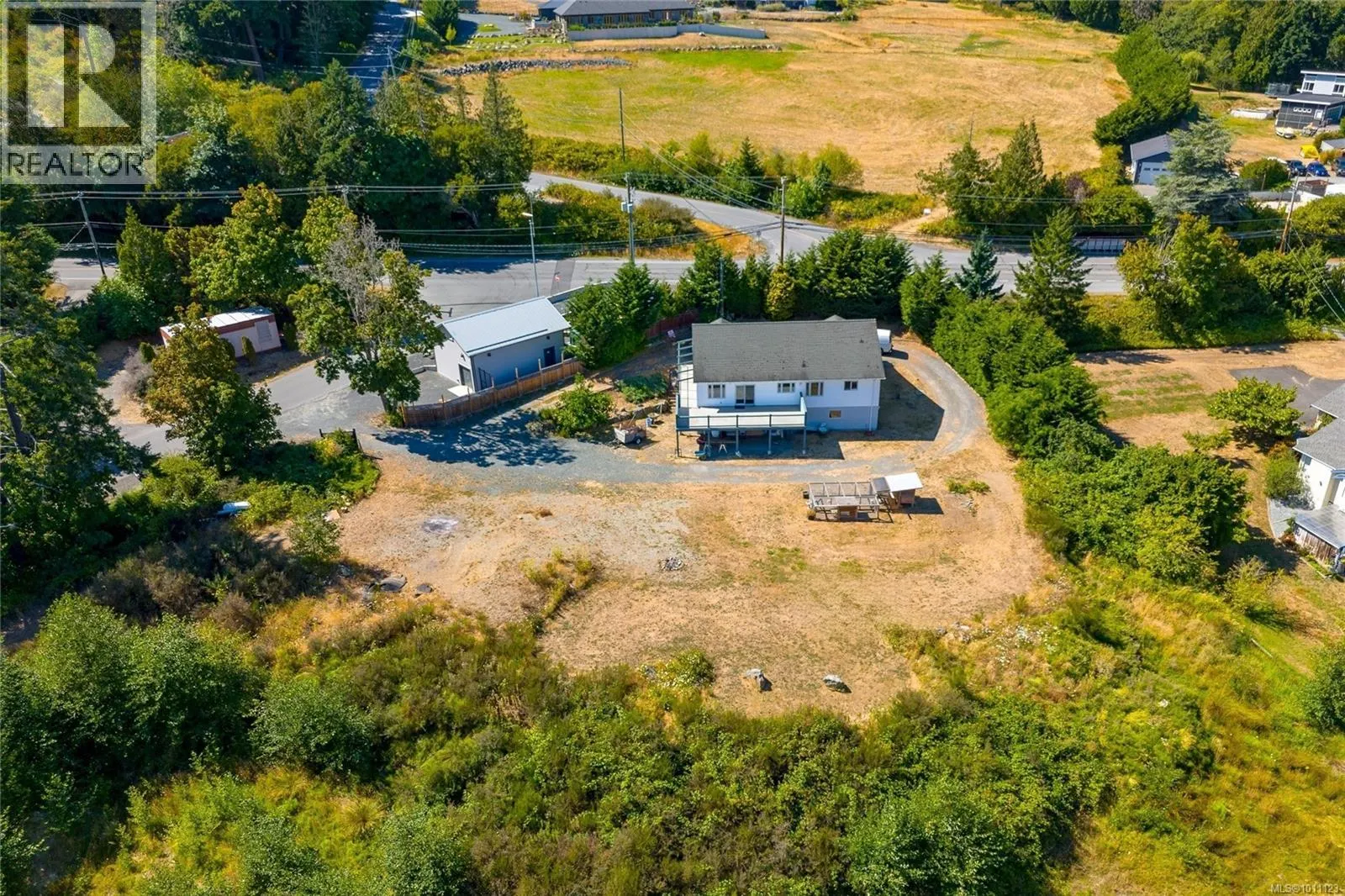 681 Lombard Dr