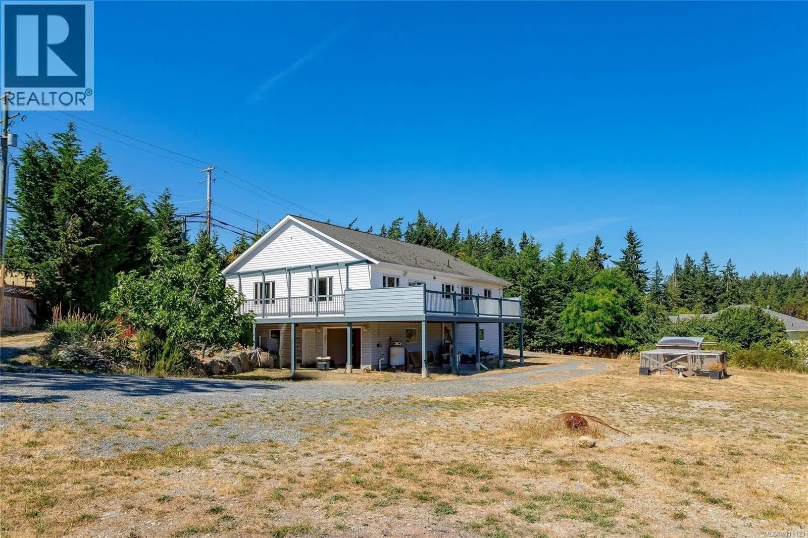681 Lombard Dr