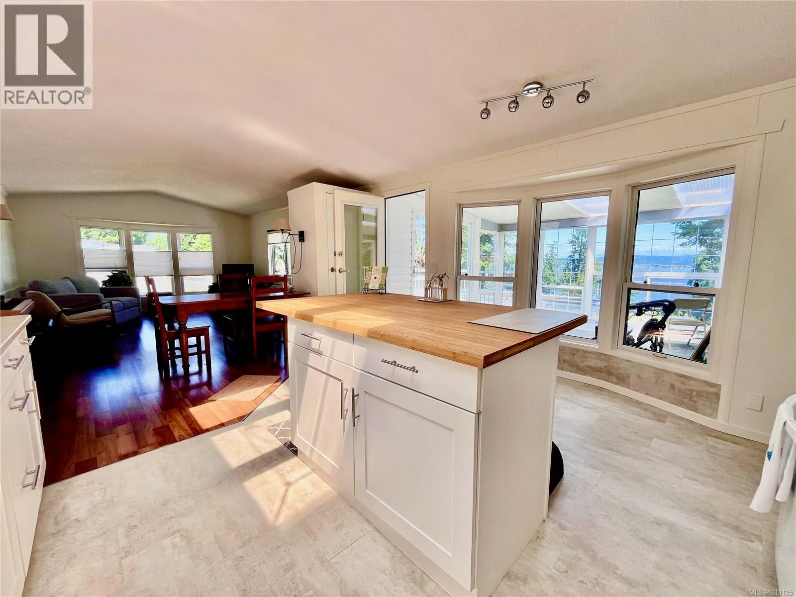 31 1000 Chase River Rd