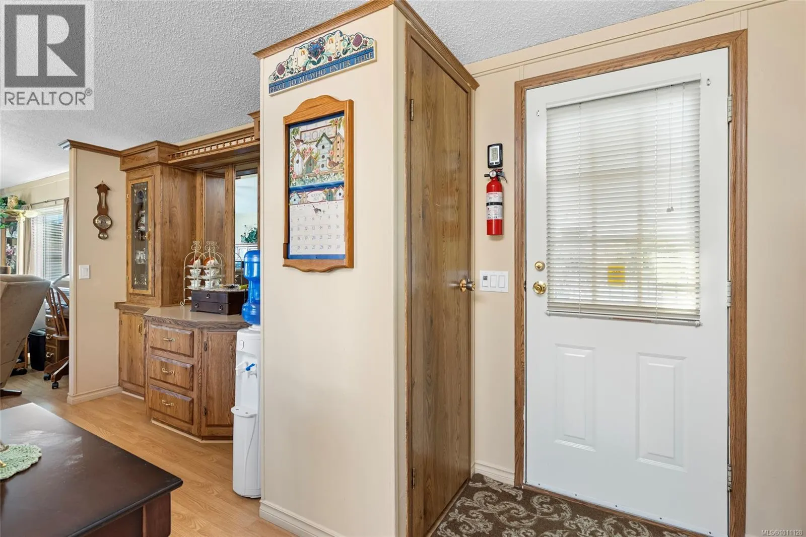 92 7701 Central Saanich Rd