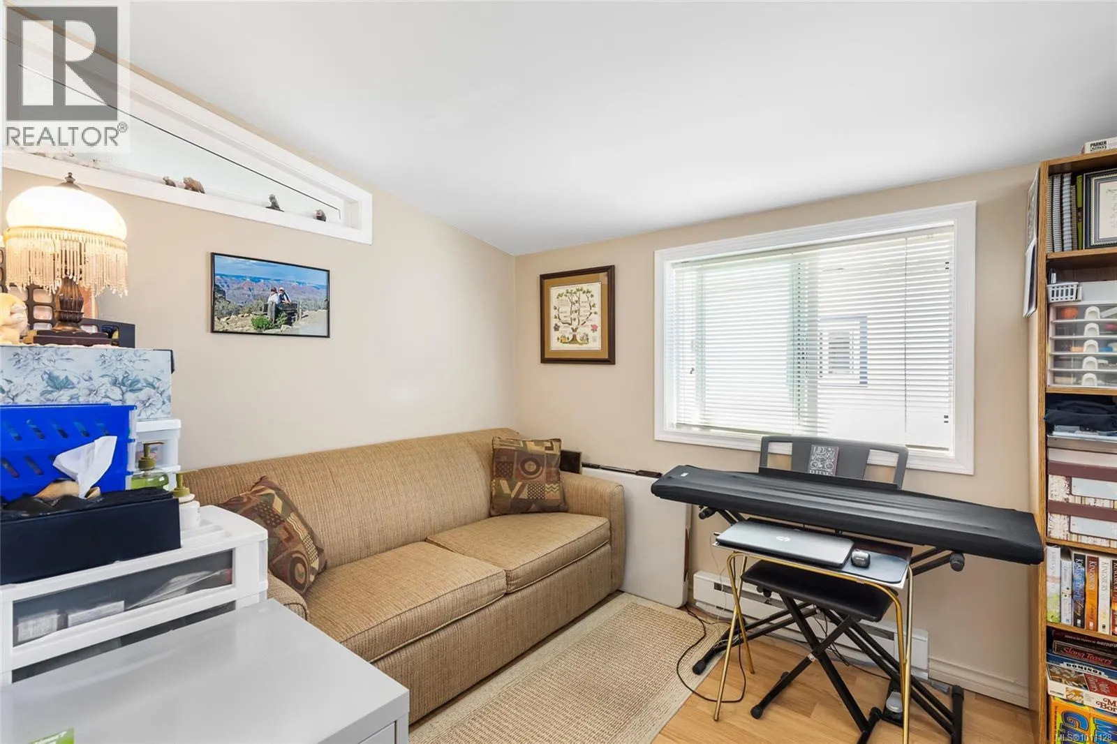 92 7701 Central Saanich Rd