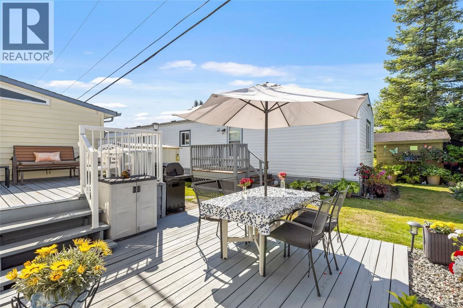92 7701 Central Saanich Rd