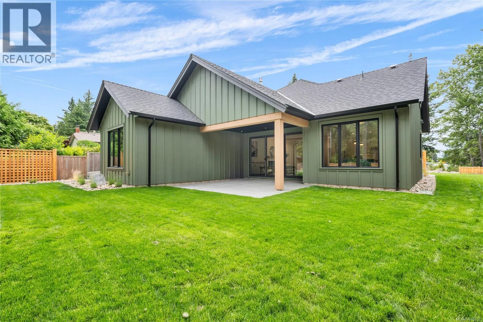 504 Juniper Dr