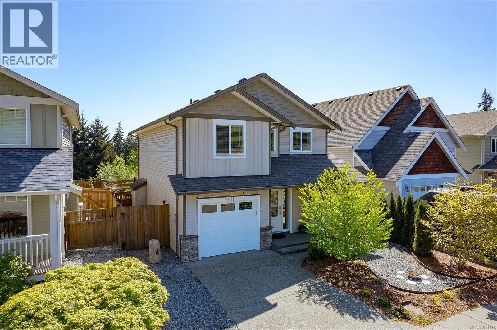 9611 Askew Creek Dr