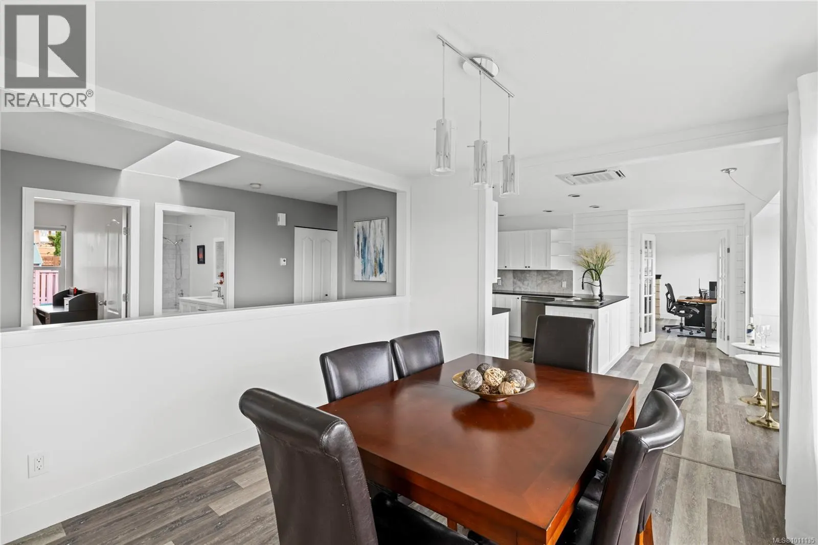 6239 Scollos Pl