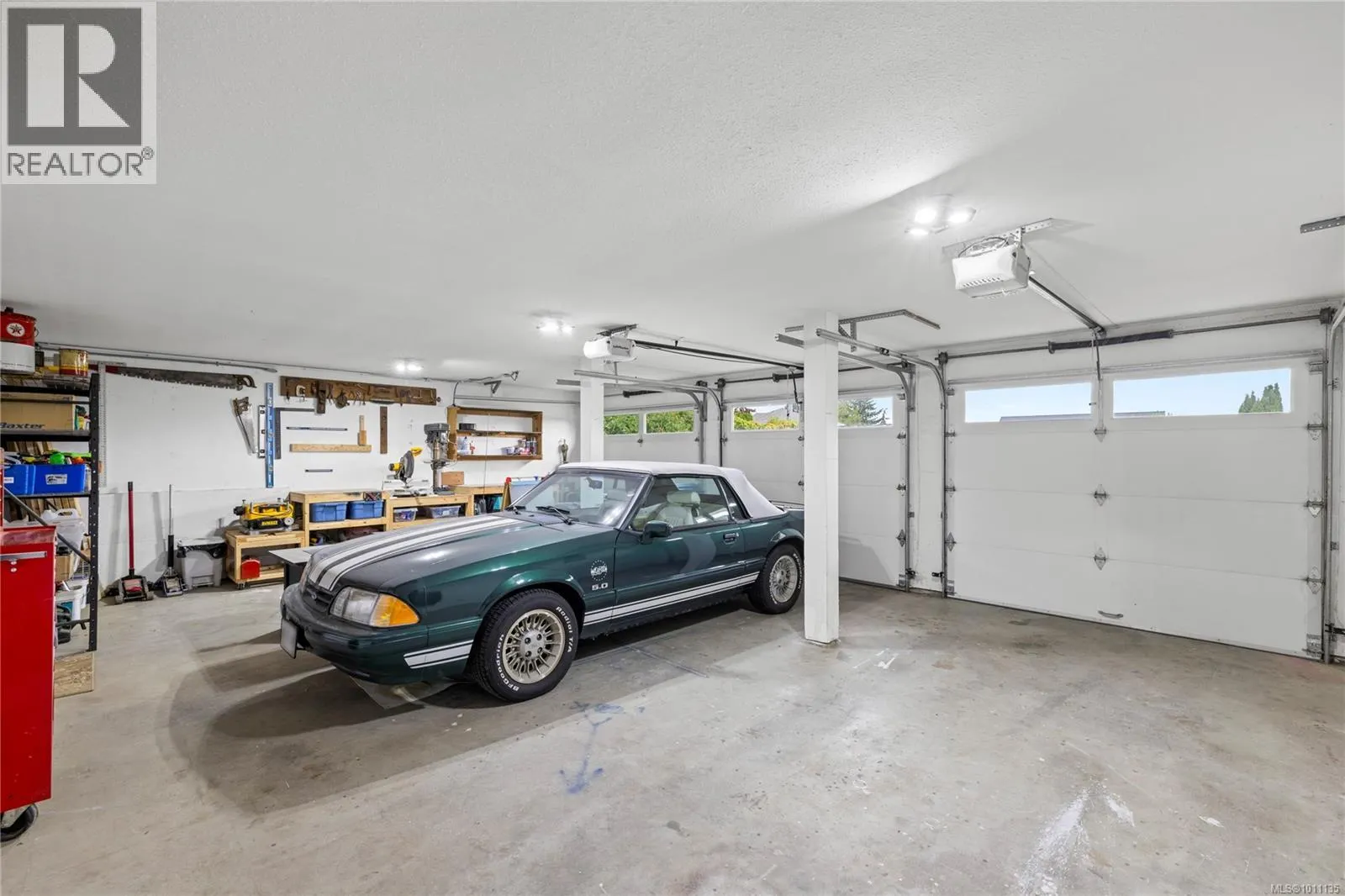 6239 Scollos Pl