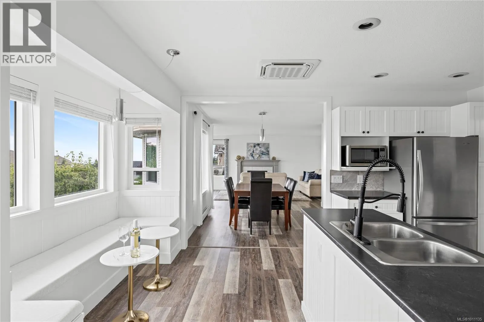 6239 Scollos Pl