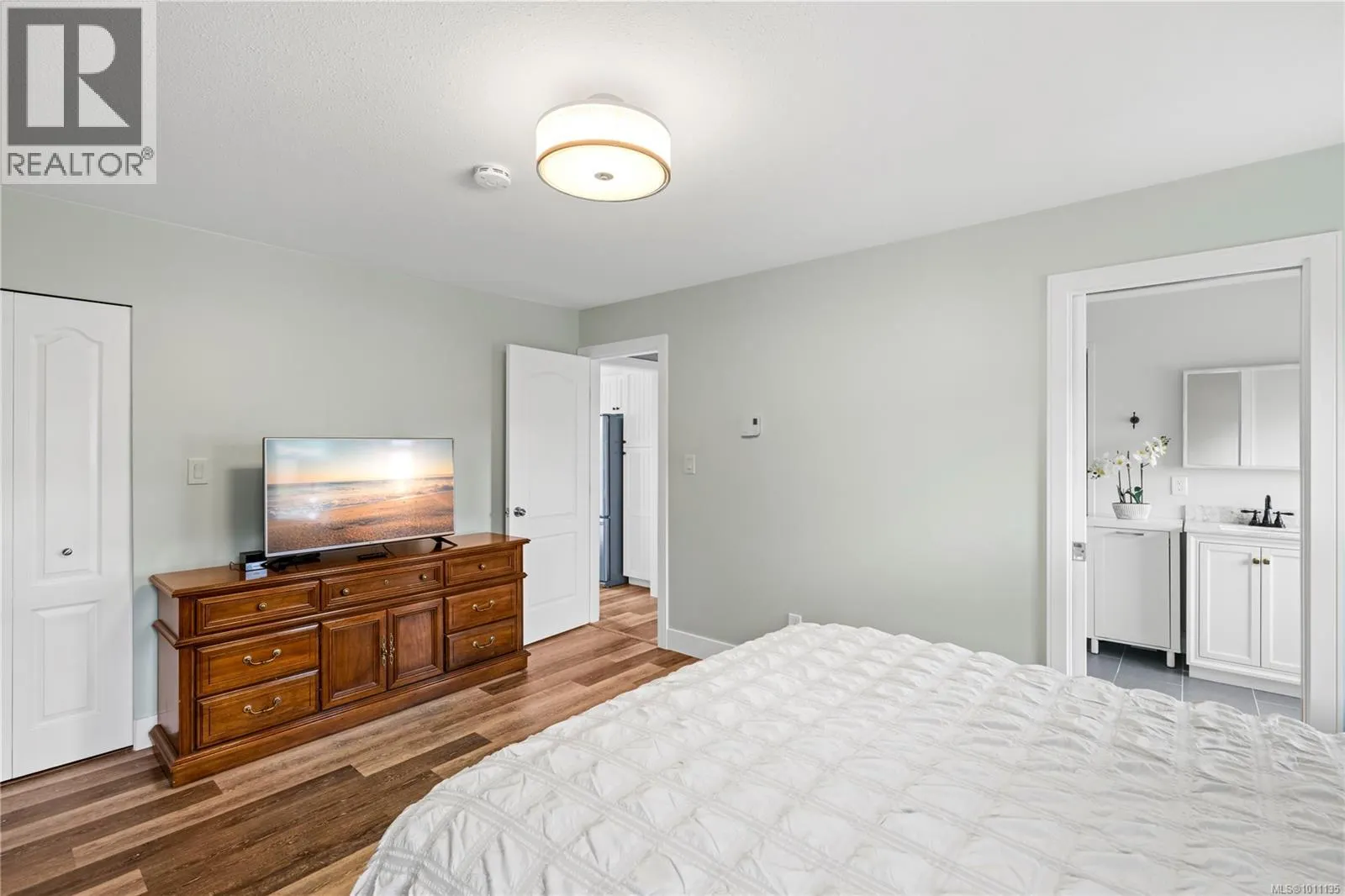 6239 Scollos Pl