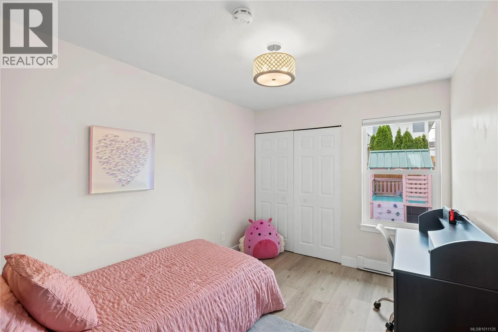 6239 Scollos Pl