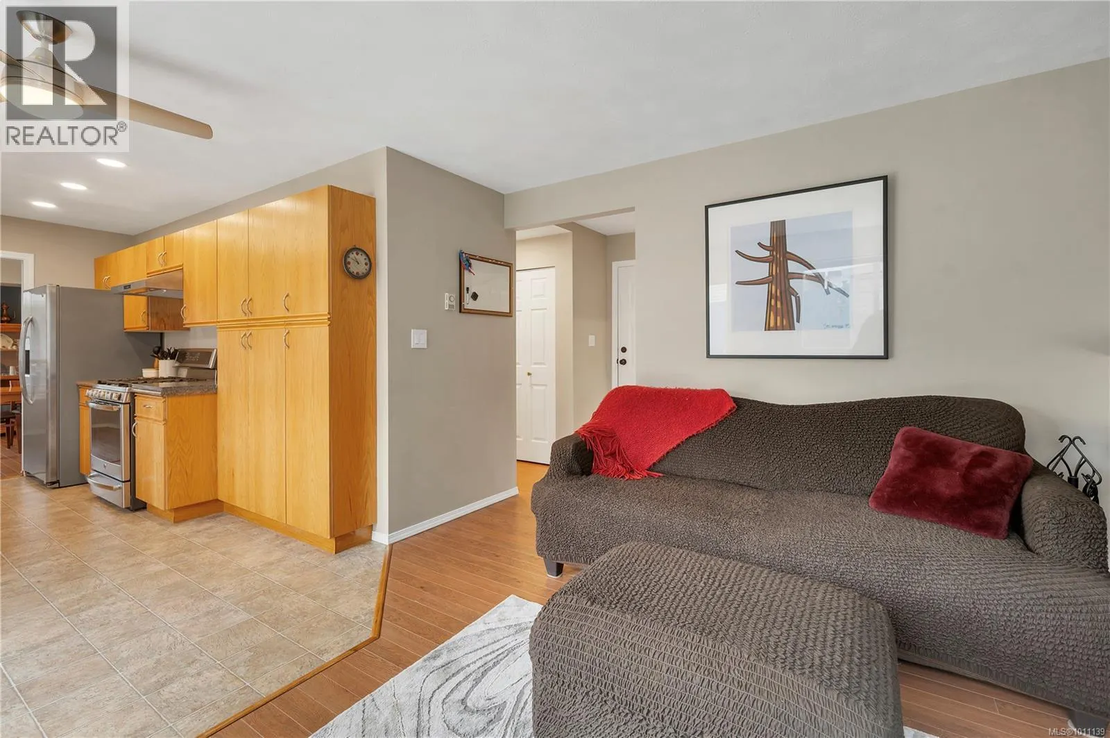 1260 Gazelle Rd