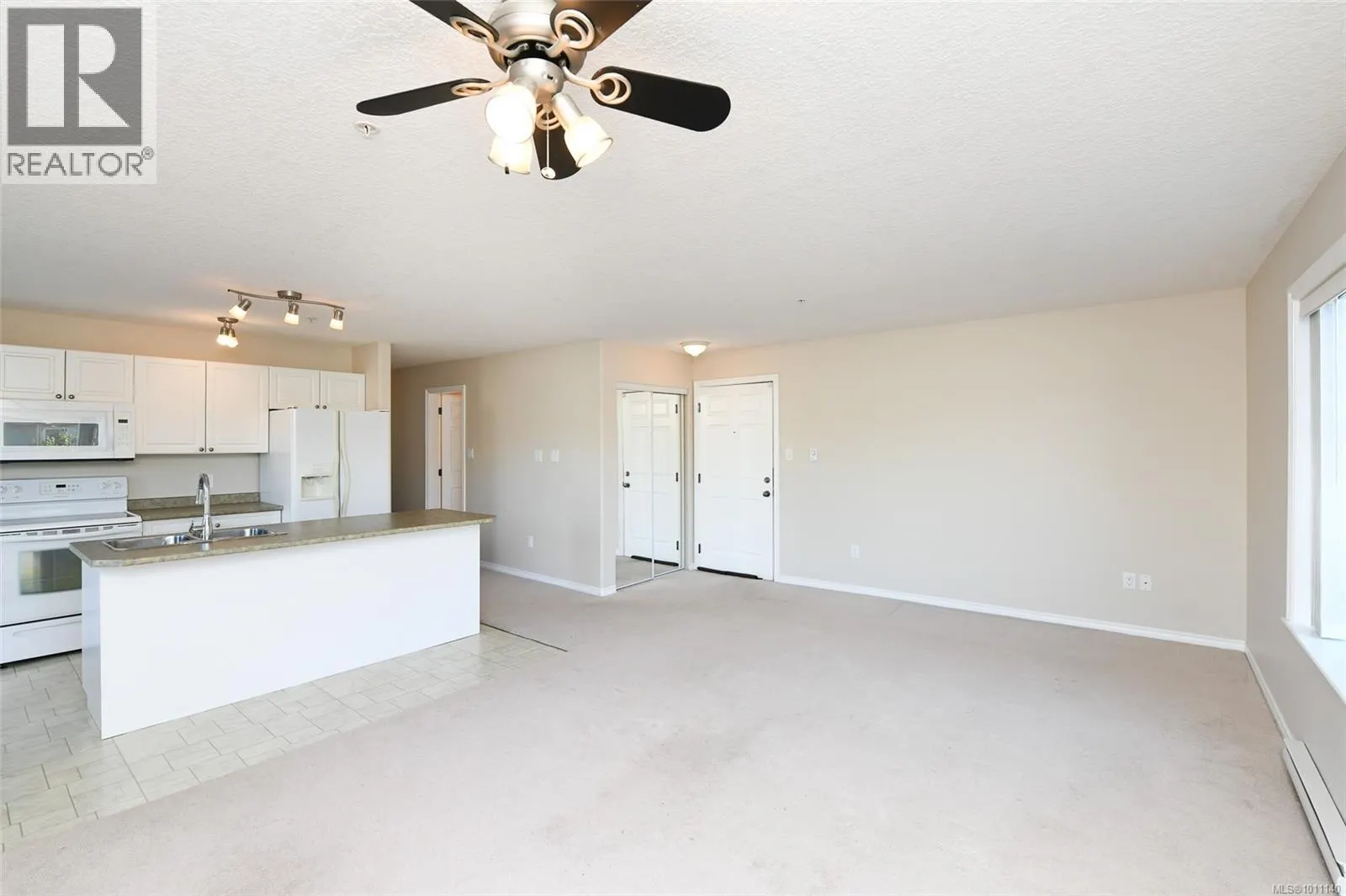 103 129 Back Rd