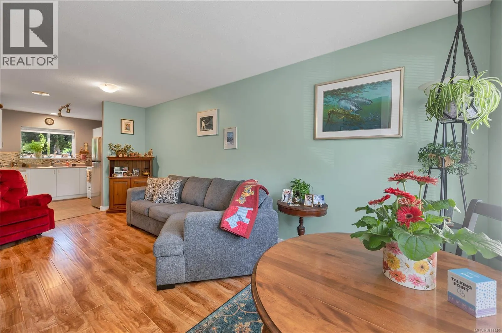 10 1315 Creekside Way