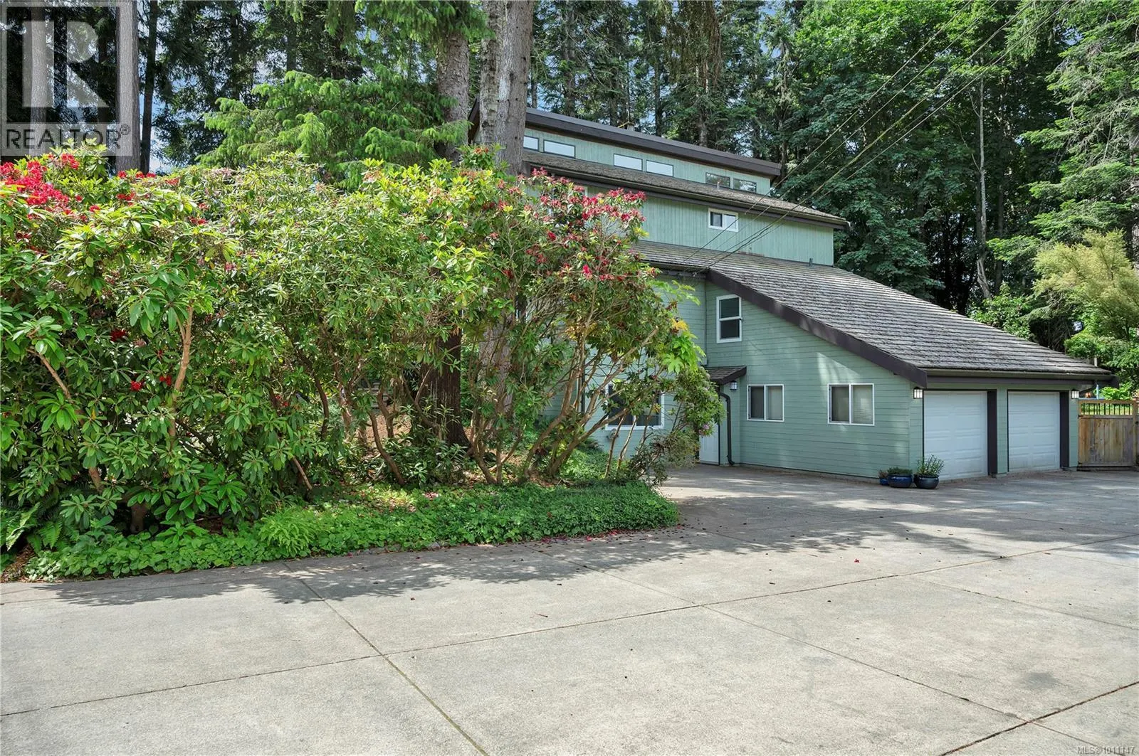 3844 Sutil Rd