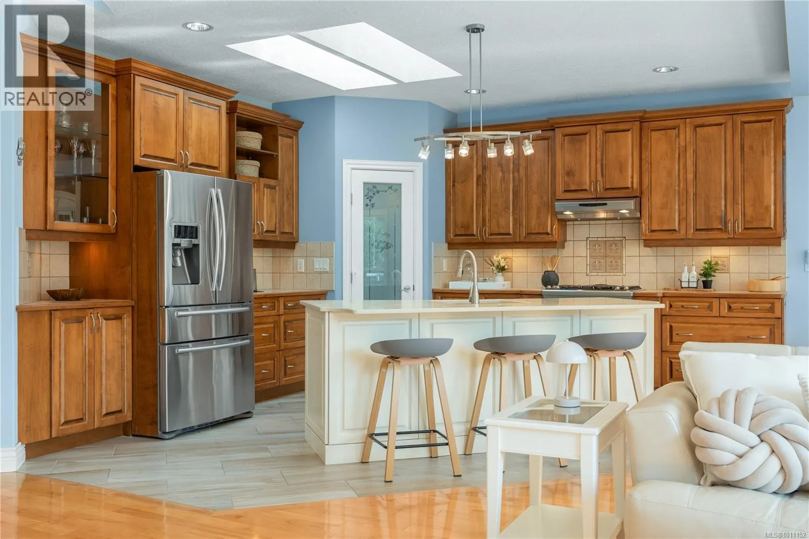 3225 Willowmere Cres