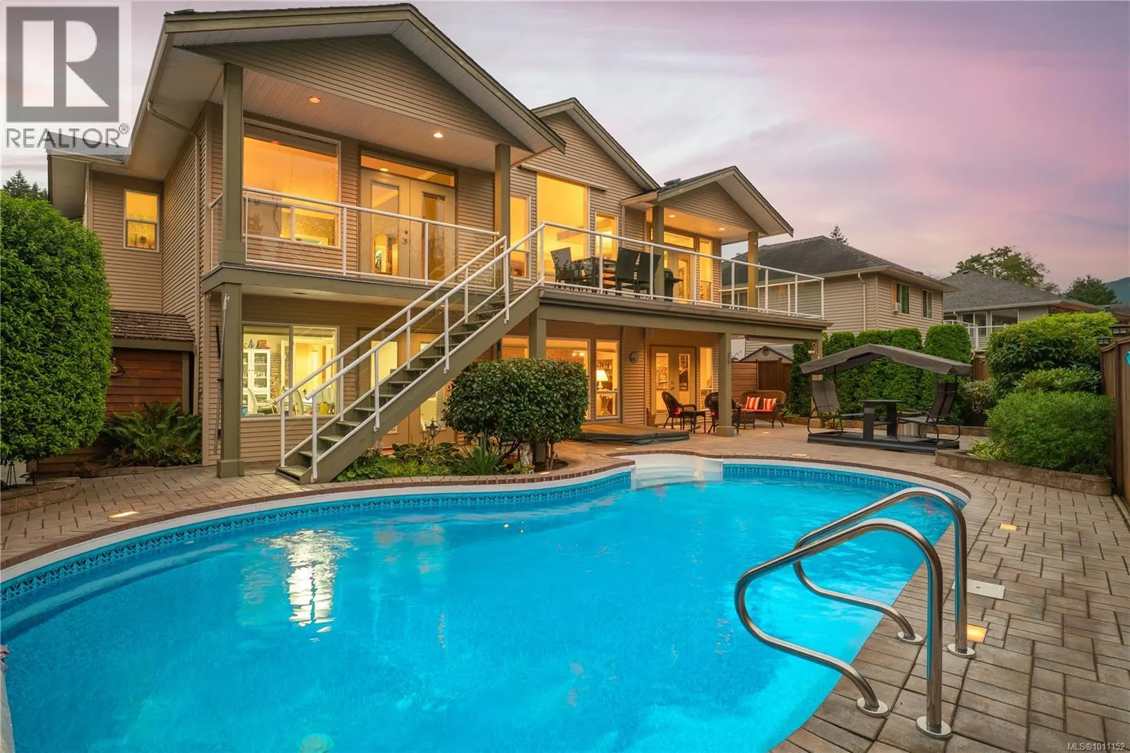 3225 Willowmere Cres