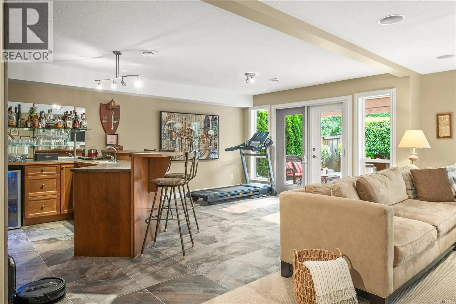 3225 Willowmere Cres