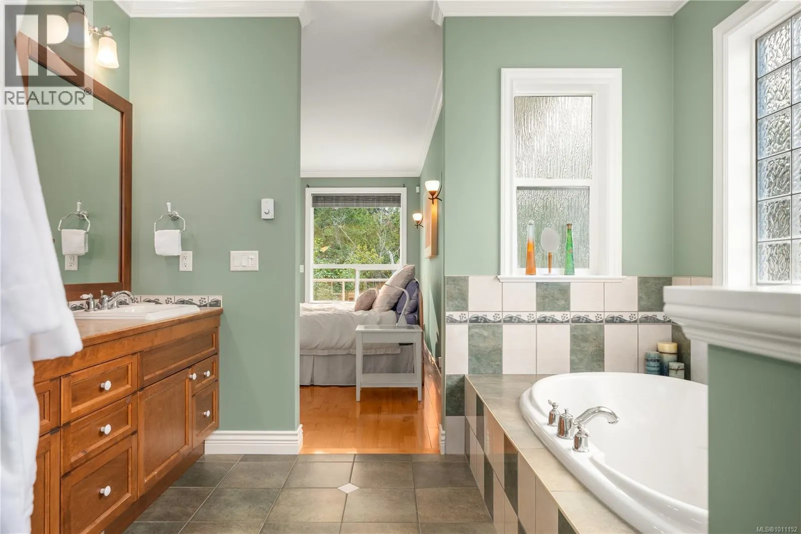 3225 Willowmere Cres