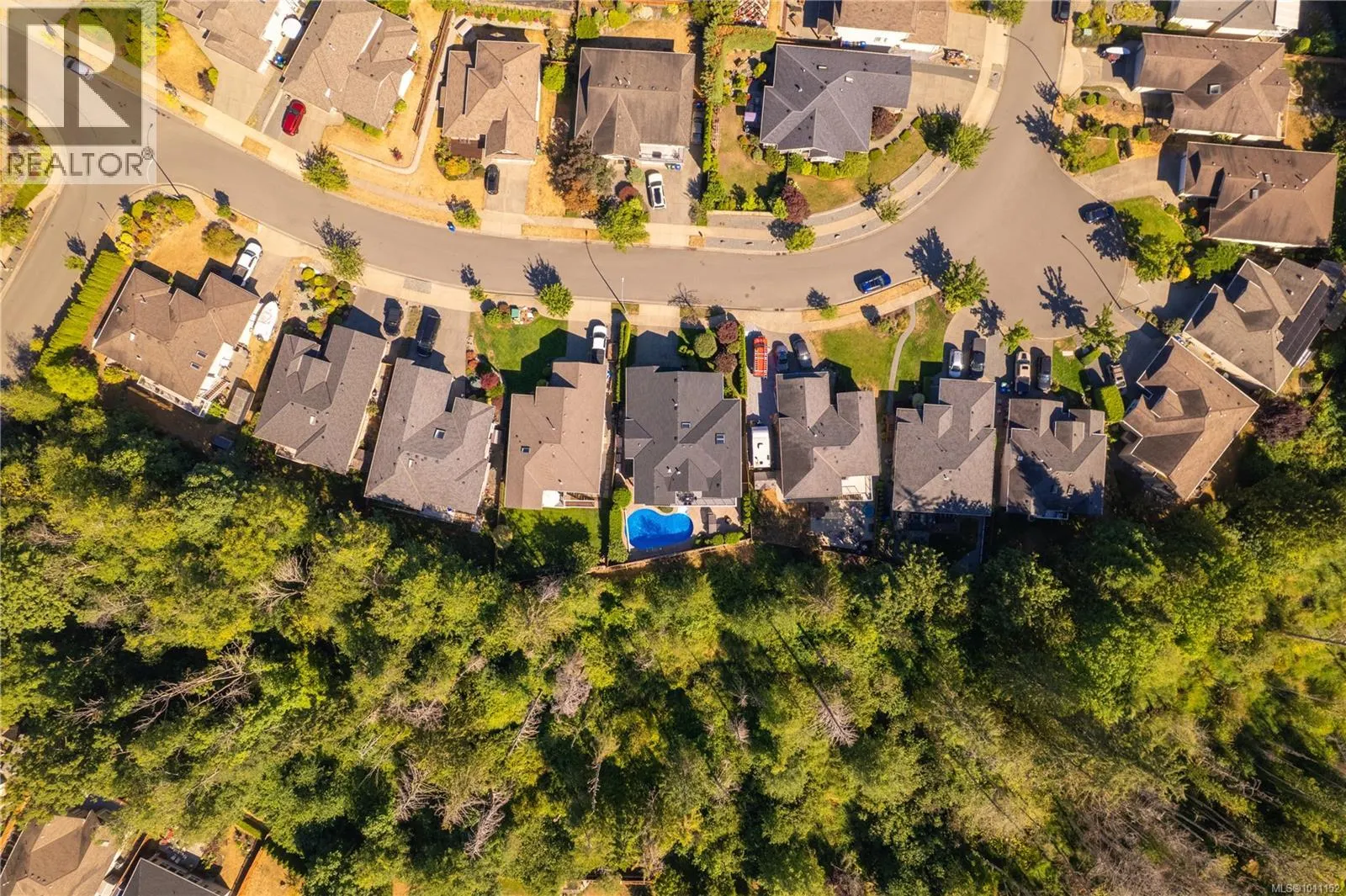 3225 Willowmere Cres