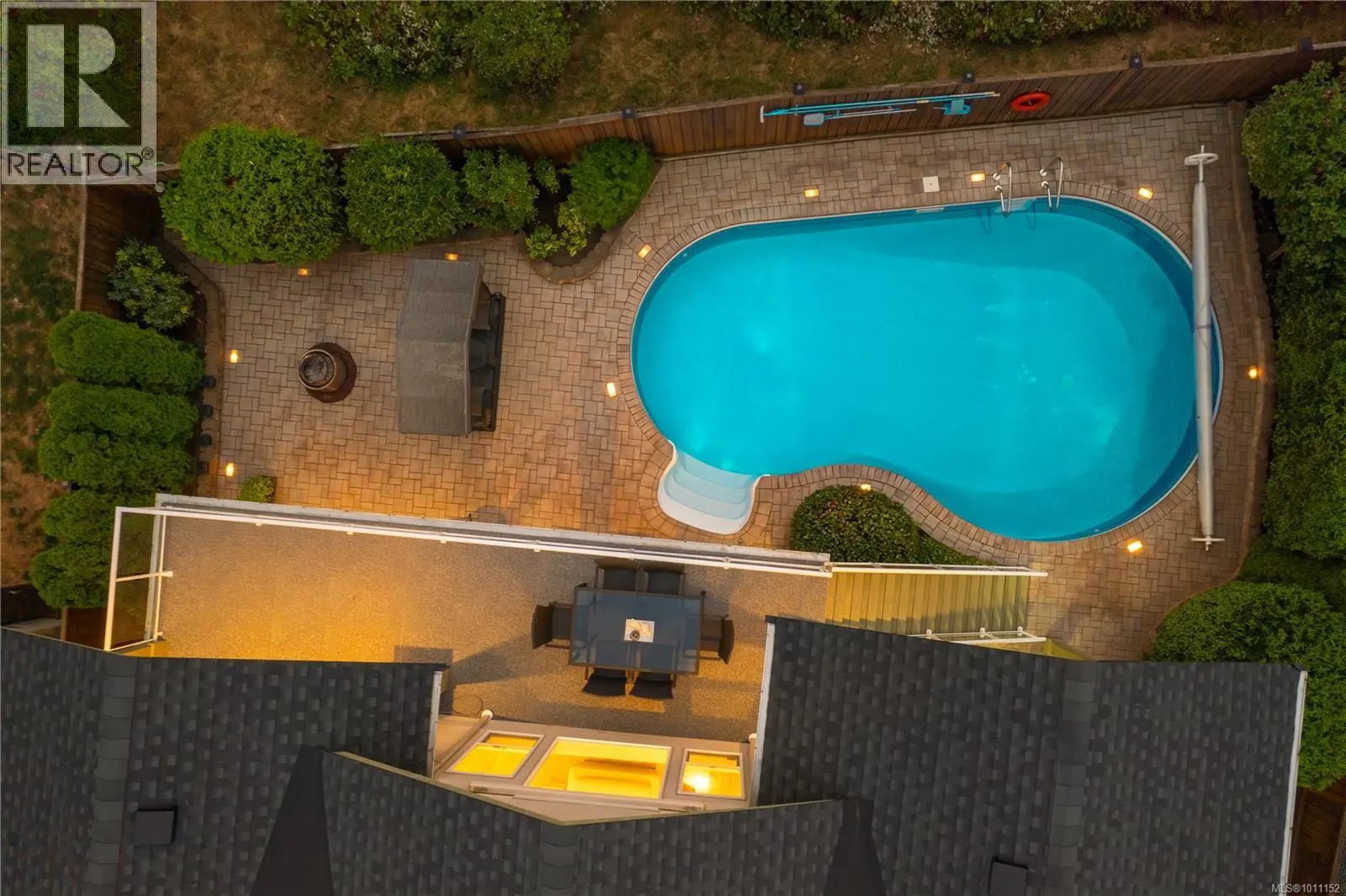 3225 Willowmere Cres