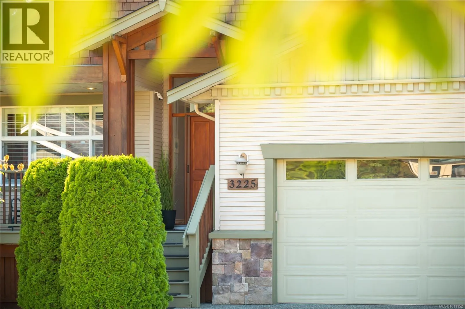 3225 Willowmere Cres