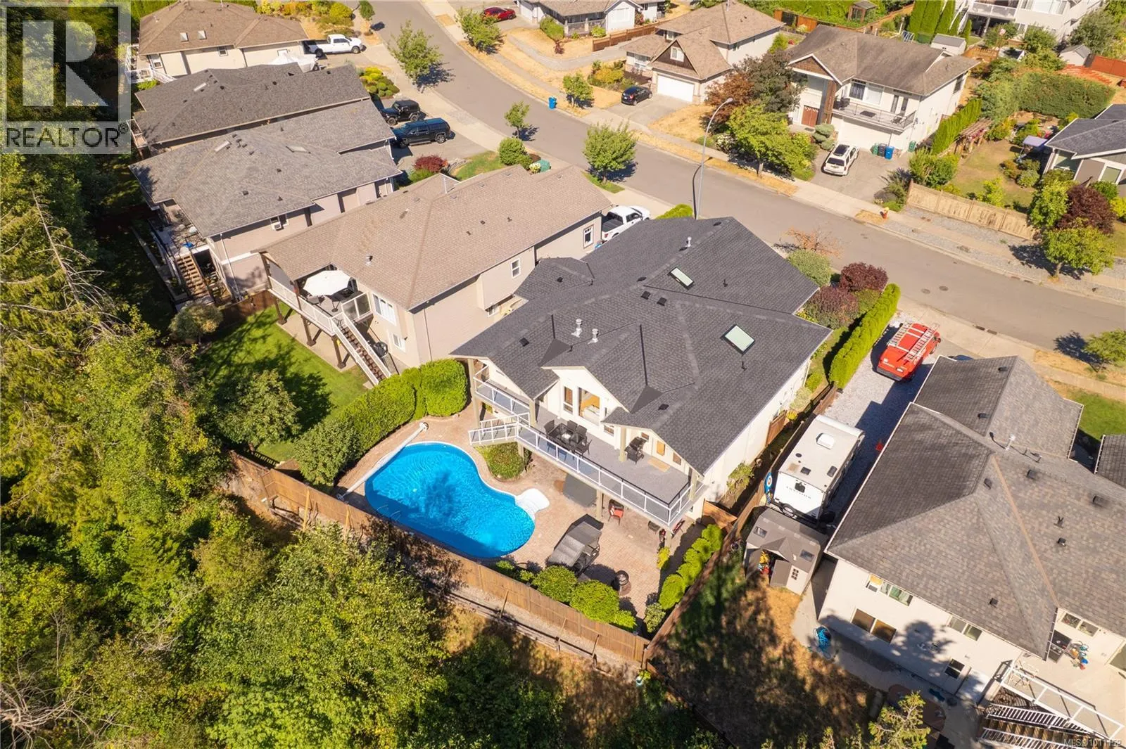 3225 Willowmere Cres