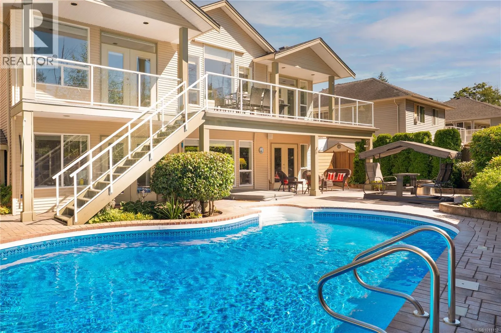 3225 Willowmere Cres