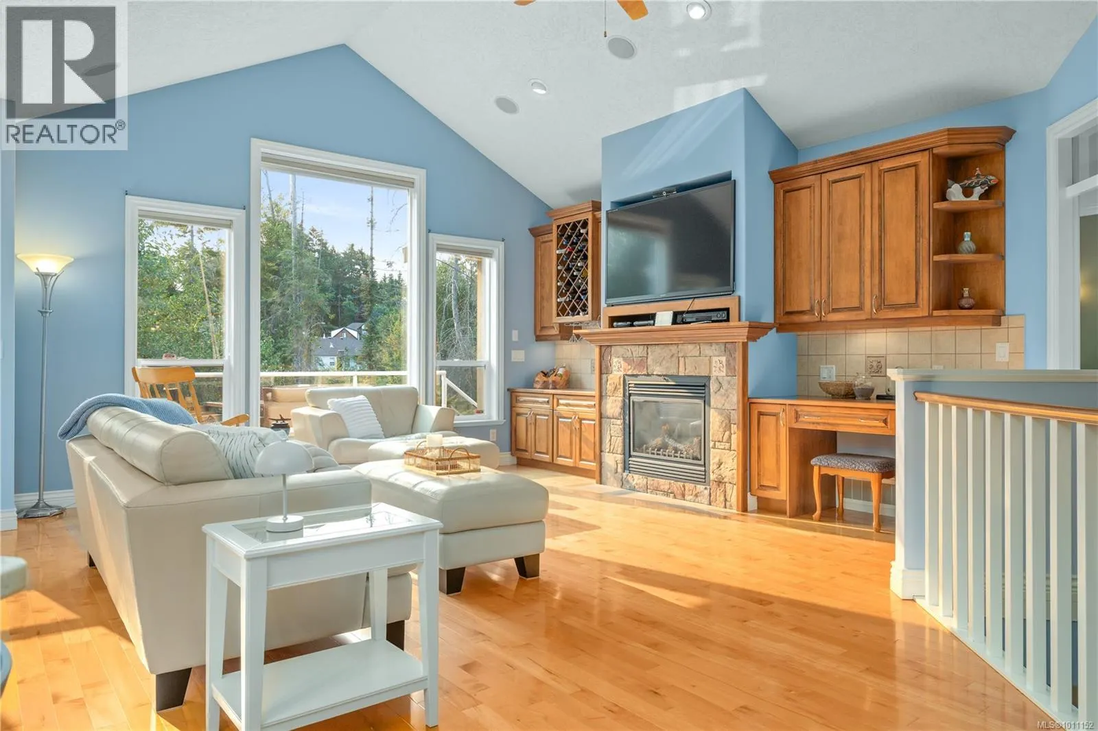 3225 Willowmere Cres