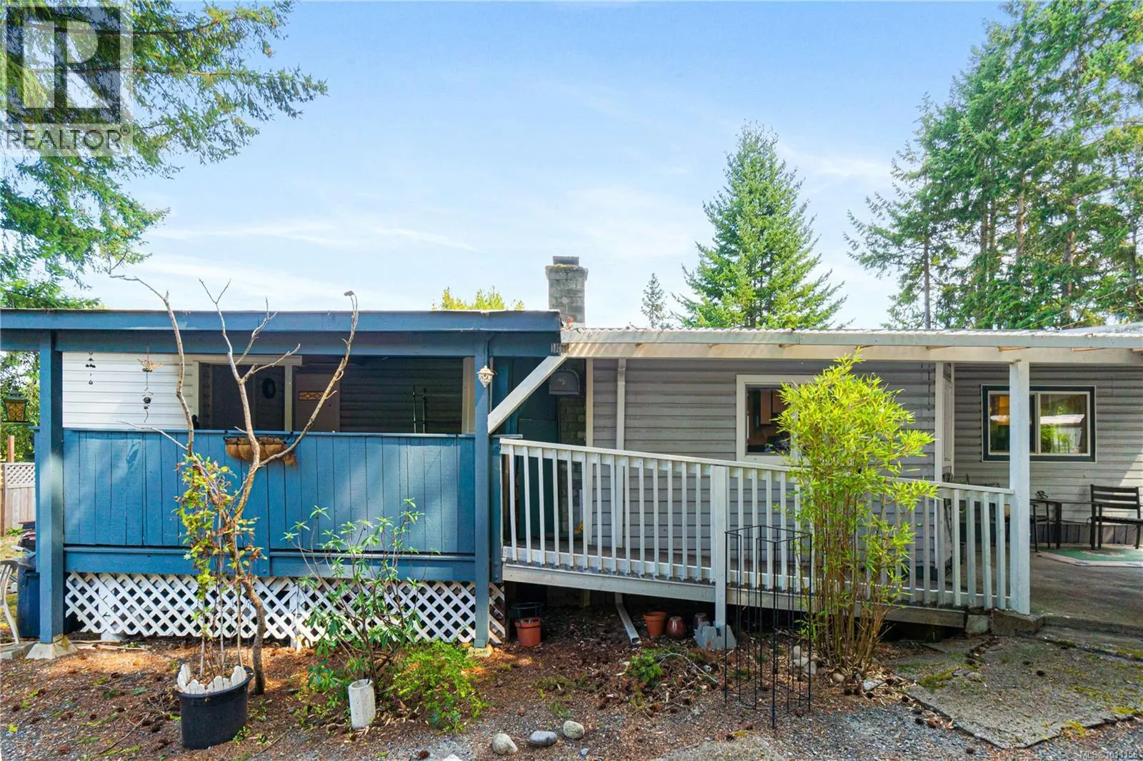 B 1359 Cranberry Ave
