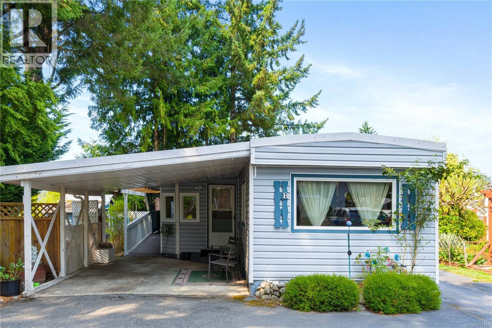B 1359 Cranberry Ave