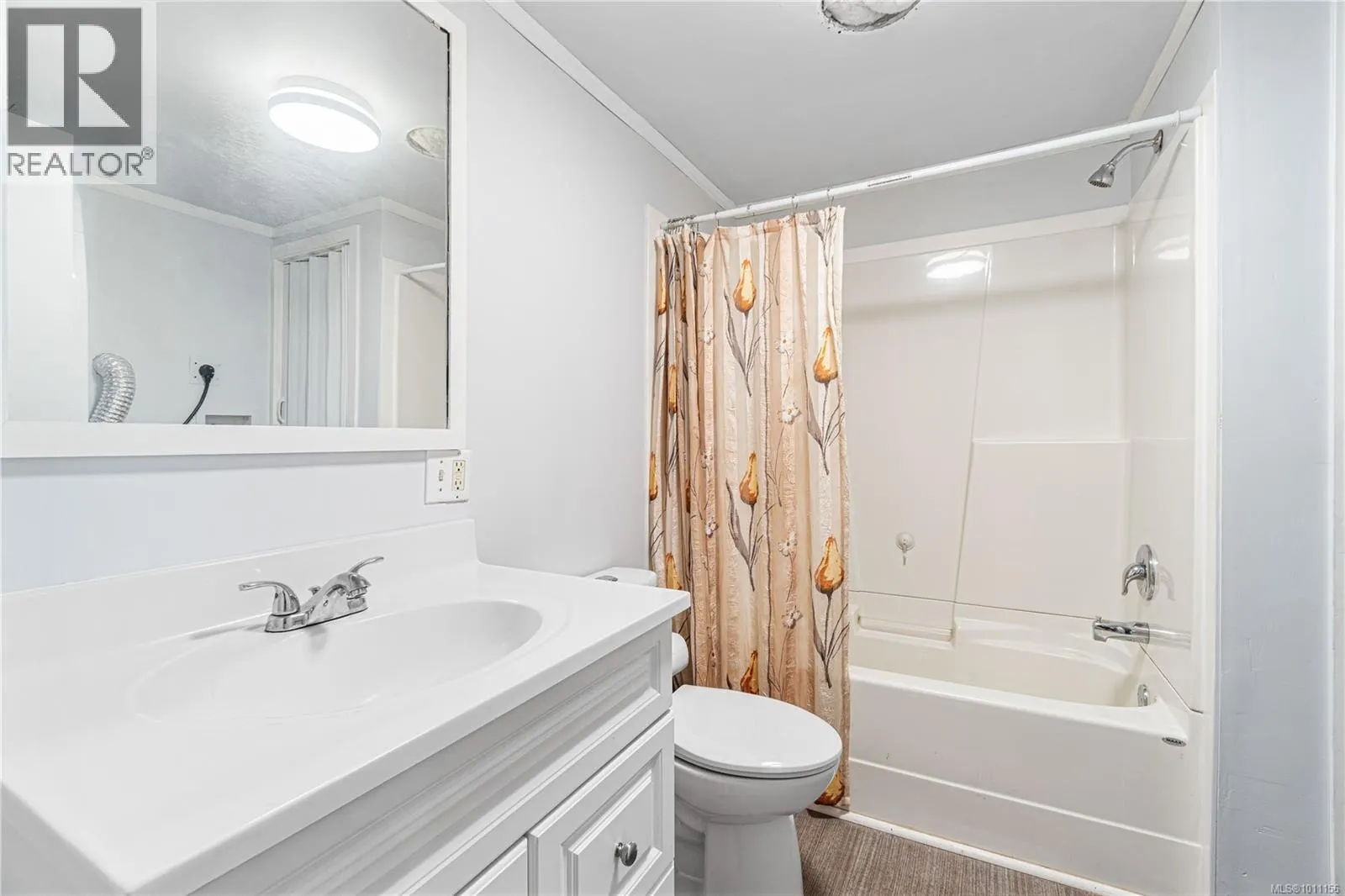 B 1359 Cranberry Ave
