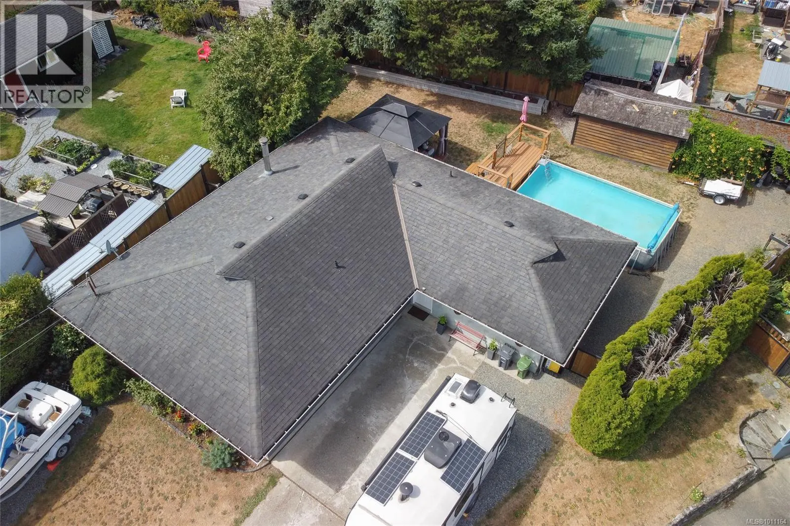 6144 Edgehill Pl
