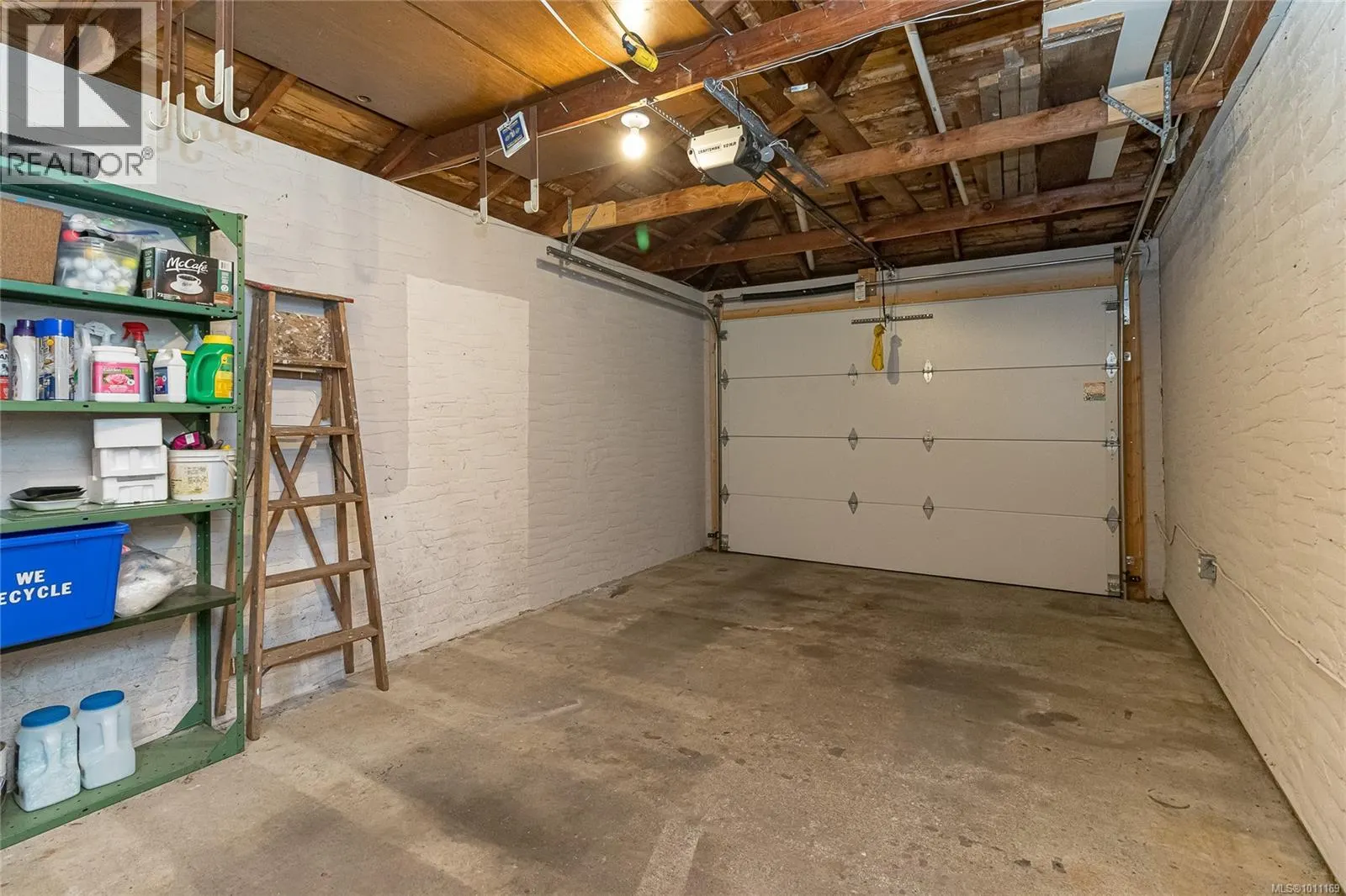 3355 Wellsmith Cres